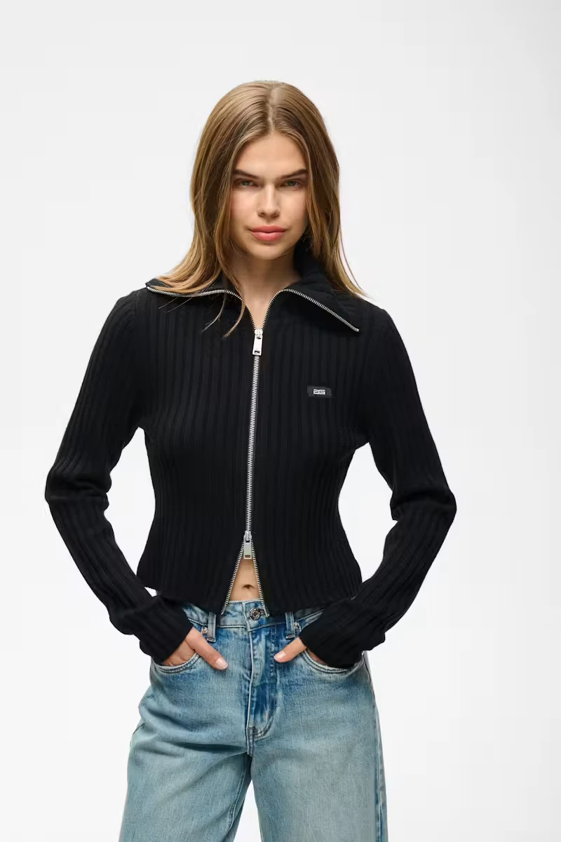 Black Gestuz GZrosalie zip cardigan worn by a model